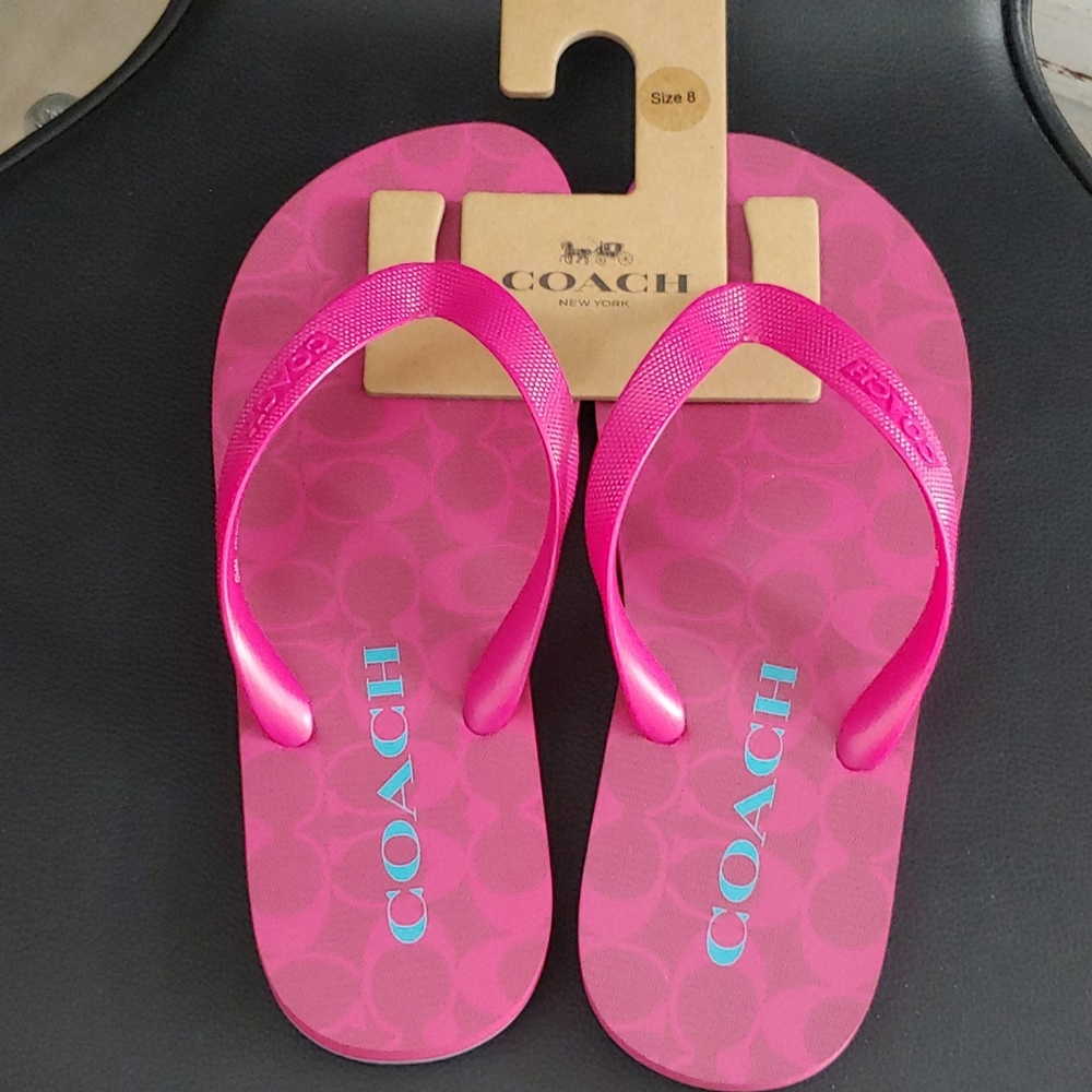 Coach pink flip flops sandals thong style NEW
